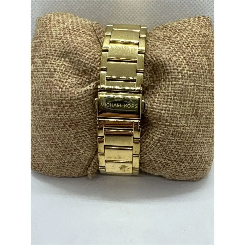 Michael Kors Parker MK5784 Women's Gold Stainless Steel Analog Dial Watch JNA375